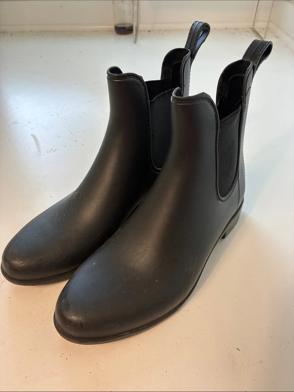 Storm by Cougar Sz 7 Black Rubber Low Rain Boots